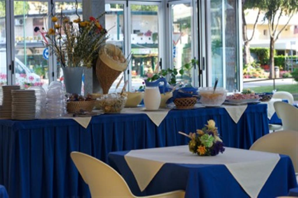 Hotel Minerva Lignano Sabbiadoro Eksteriør billede