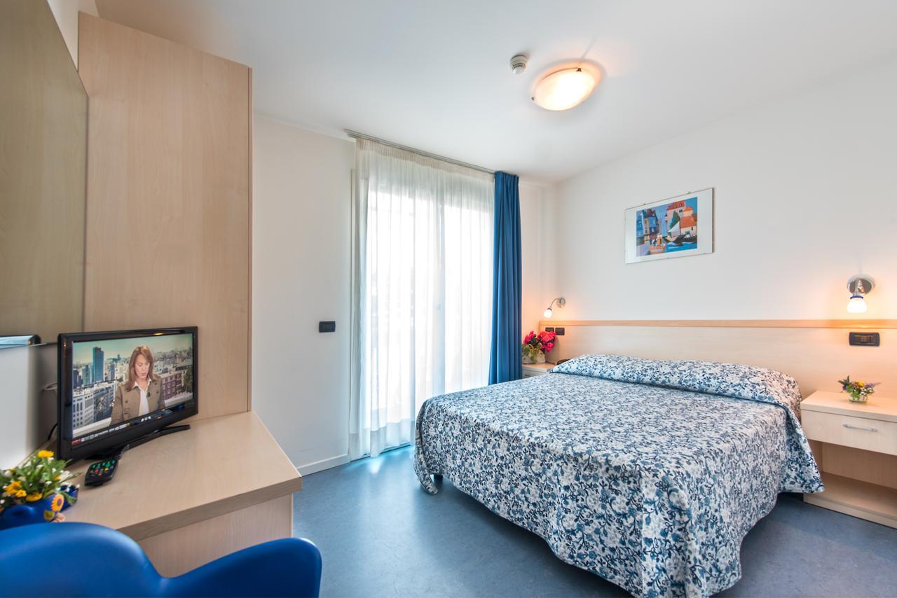 Hotel Minerva Lignano Sabbiadoro Eksteriør billede